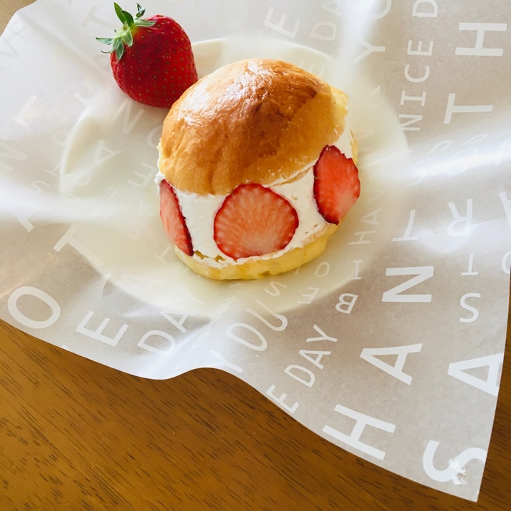 Hbで簡単 生クリームたっぷりマリトッツォ レシピ 作り方 By 手づくりやさん 楽天レシピ Hbで簡単 生クリームたっぷりマリトッツォ レシピ 作り方 By 手づくりやさん 楽天レシピ